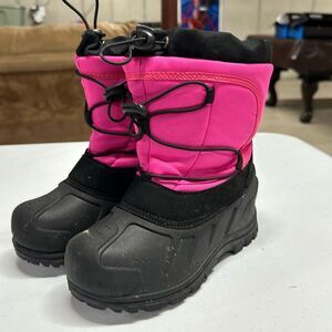Itasca Girls Insulated Winter Boots - pink & black sz 2